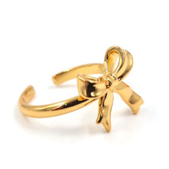 Anillo con diseño de moño