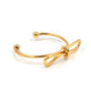 Anillo dorado tipo infinito