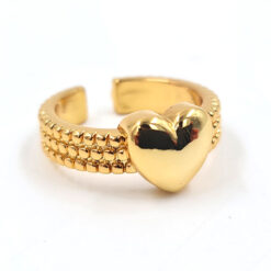 Anillo grueso corazón dorado