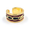 Anillo clásico dorado con rojo y negro